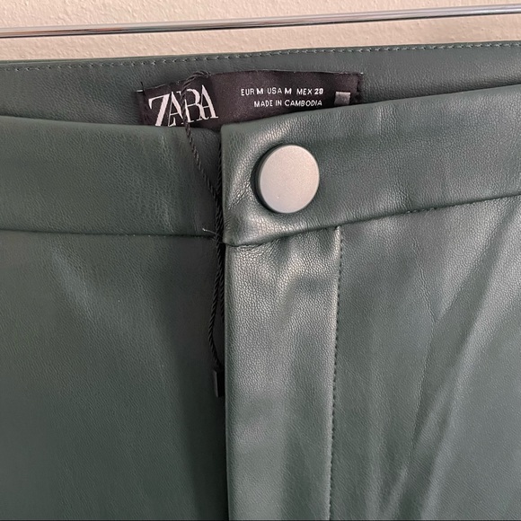 ZARA // Blogger Favorite Faux Leather Hi-Rise Leggings - Picture 6 of 8